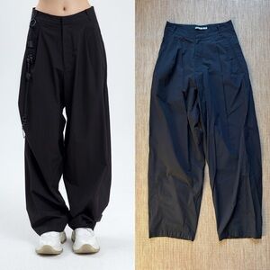 $450 Hyein Seo chained wide leg pants in black